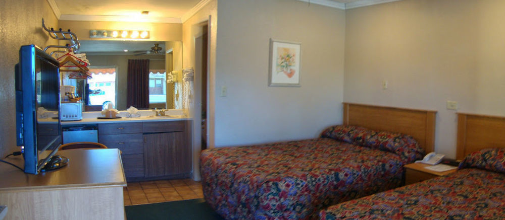 Townhouse Inn And Suites Brawley Exterior photo